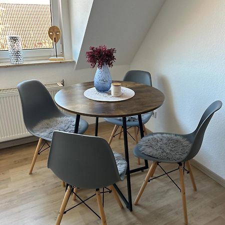 Gemuetliches Altstadtapartment Mit Balkon Und Smart Tv Erfurt Kültér fotó