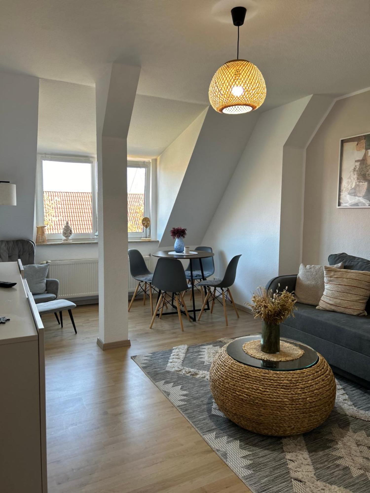 Gemuetliches Altstadtapartment Mit Balkon Und Smart Tv Erfurt Kültér fotó